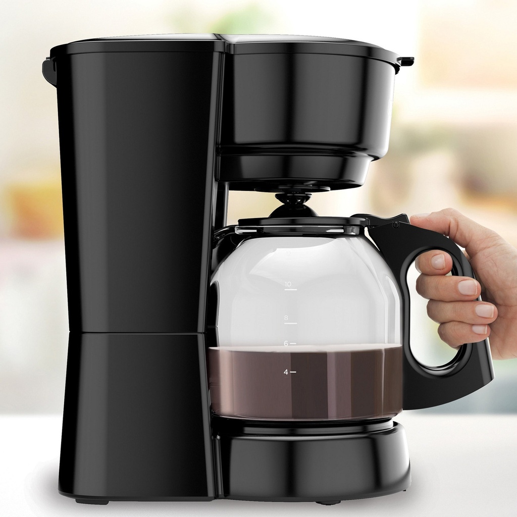 Cafetera Black + Decker 12 Tz Base Caliente Jarra Antigoteo Color Negro