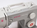 Máquina De Coser Singer Facilita Pro 4411 Color Gris/blanco