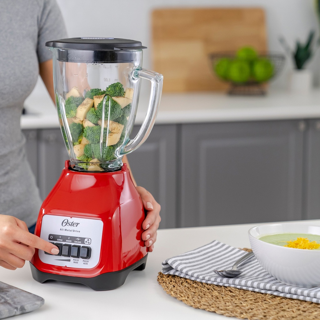 Oster Licuadora De 2 Velocidades Más Pulso Con Vaso De Vidrio Boroclass De 1.5 L 800 W Color Rojo Blstkag-rpb