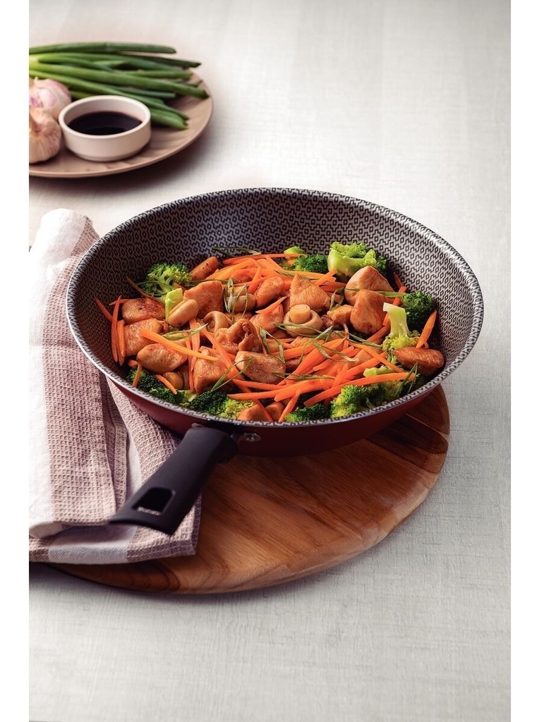 Wok Tramontina Loreto 28 Cm 3.6 L Color Rojo